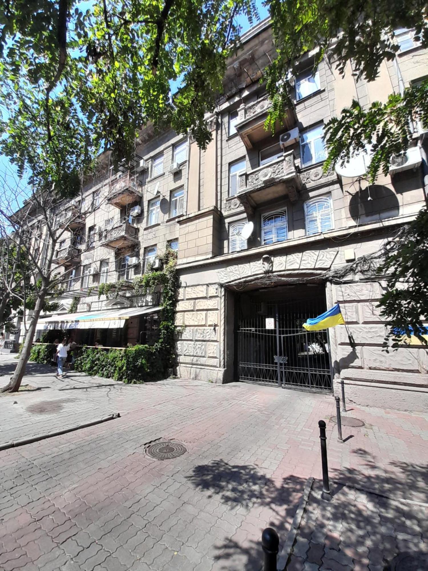 Apartment On Hretska 26/28 Одеса Екстериор снимка